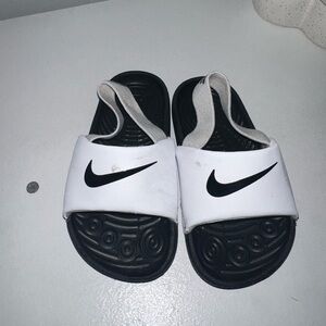 Toddler Nike sandals